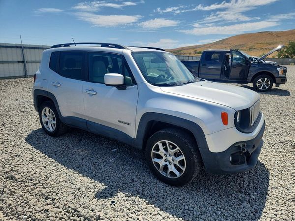 2017 JEEP RENEGADE LATITUDE 4X4