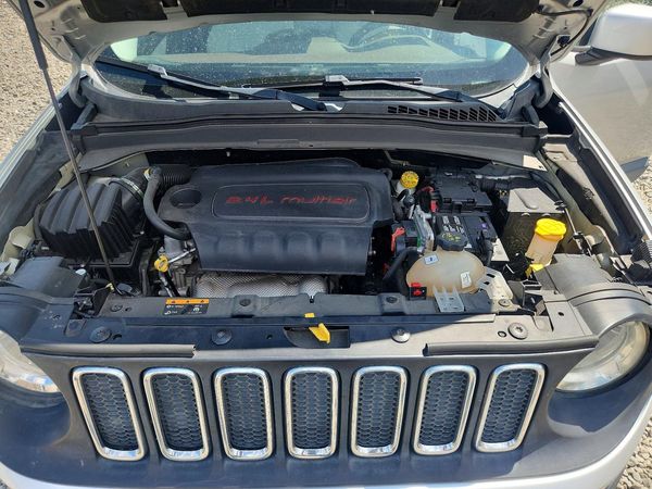 2017 JEEP RENEGADE LATITUDE 4X4