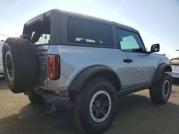 2024 FORD BRONCO Badlands