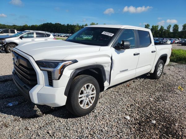 2024 TOYOTA TUNDRA