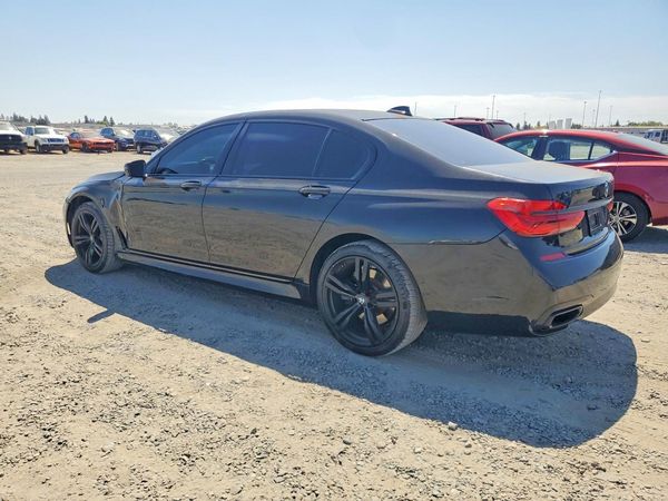 2018 BMW 740