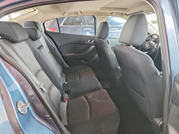 2014 MAZDA 3 Touring/GS