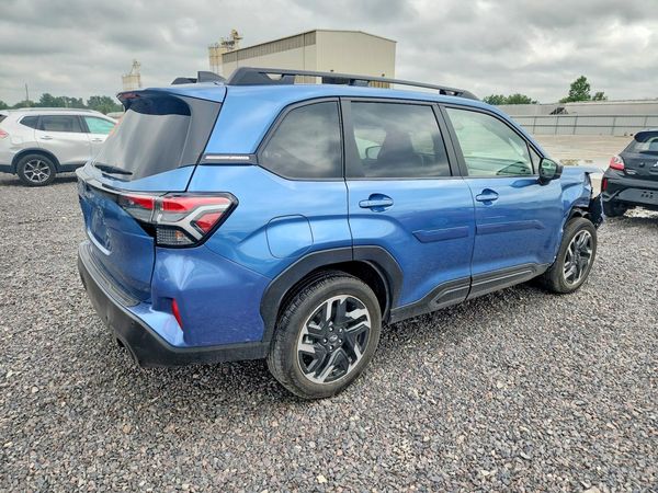 2025 SUBARU FORESTER Limited