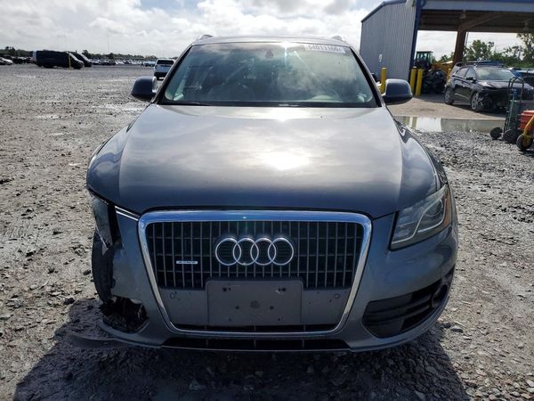 2012 AUDI Q5 Premium Plus