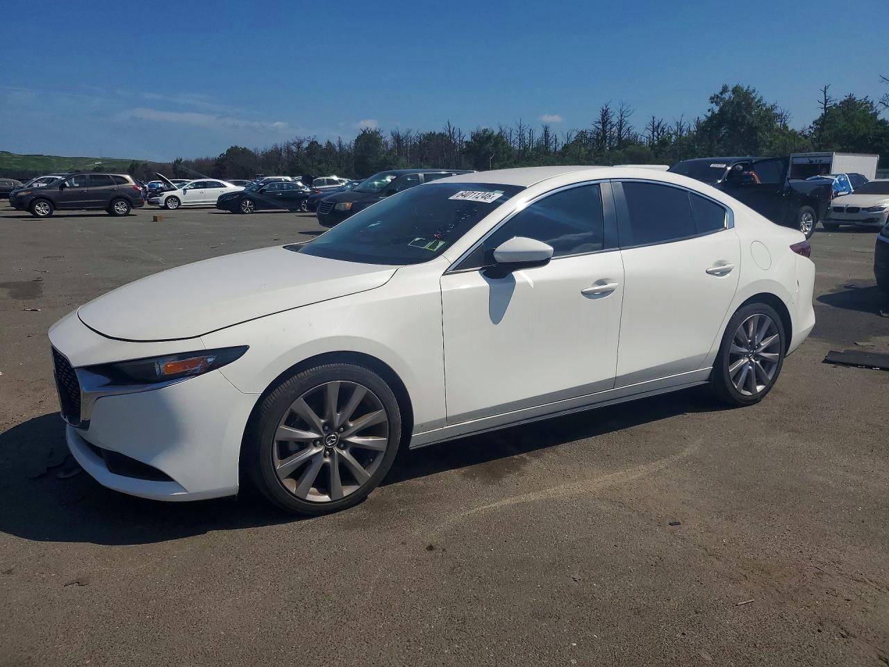 2020 MAZDA 3