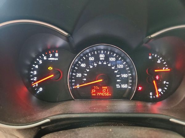 2015 KIA SORENTO GL