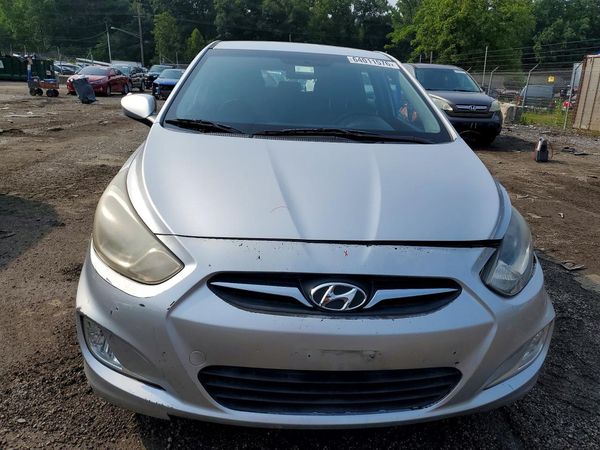 2012 HYUNDAI ACCENT