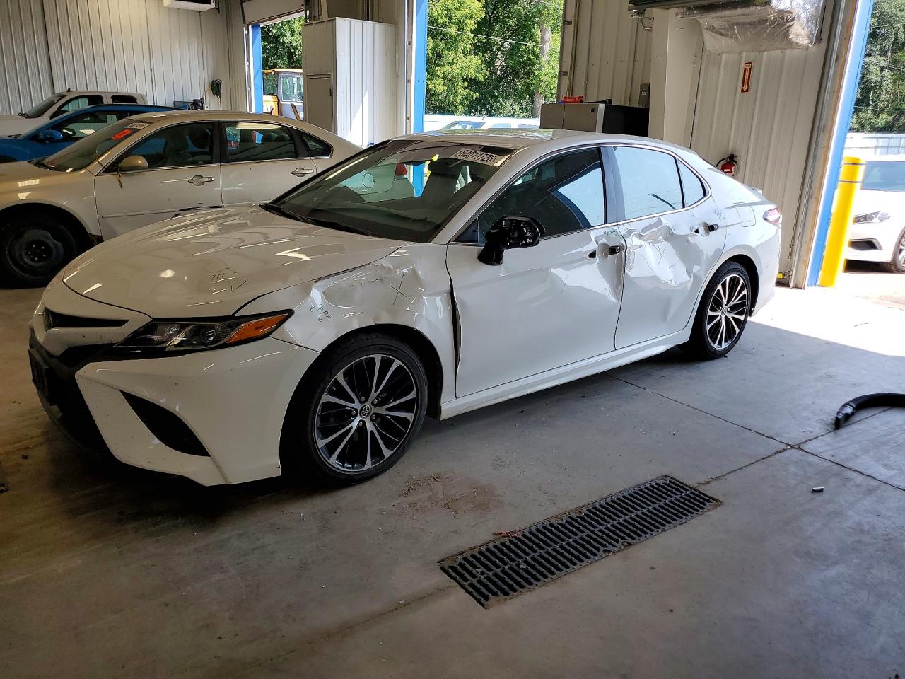 2018 TOYOTA CAMRY L/LE/SE/XLE