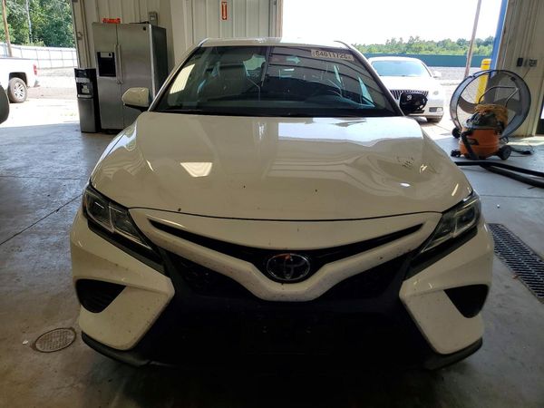 2018 TOYOTA CAMRY L/LE/SE/XLE