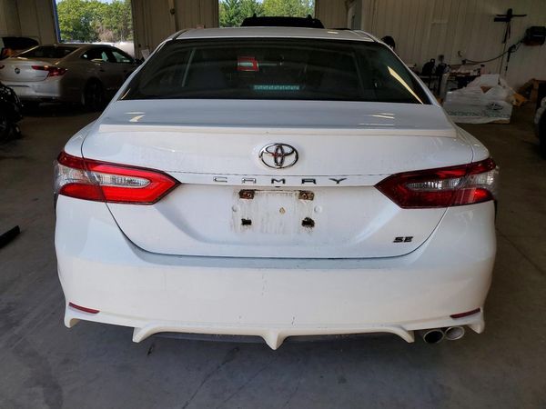 2018 TOYOTA CAMRY L/LE/SE/XLE