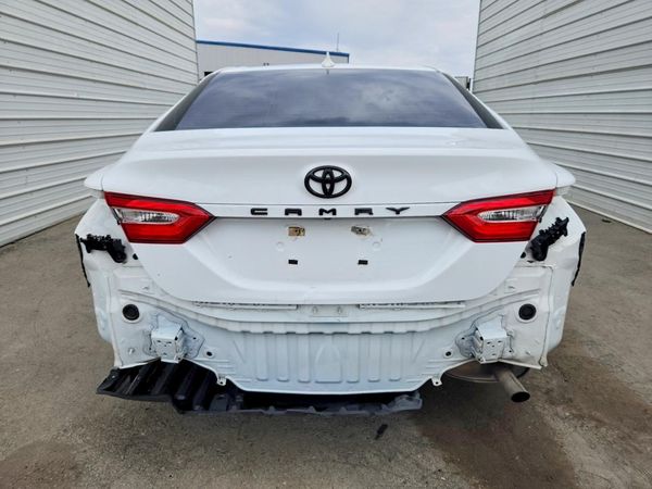 2020 TOYOTA CAMRY