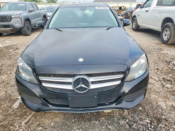 2016 MERCEDES-BENZ C C300