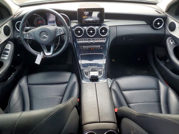 2016 MERCEDES-BENZ C C300