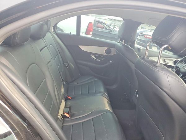 2016 MERCEDES-BENZ C C300