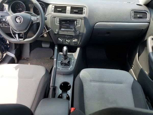 2018 VOLKSWAGEN JETTA