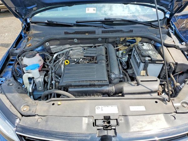 2018 VOLKSWAGEN JETTA