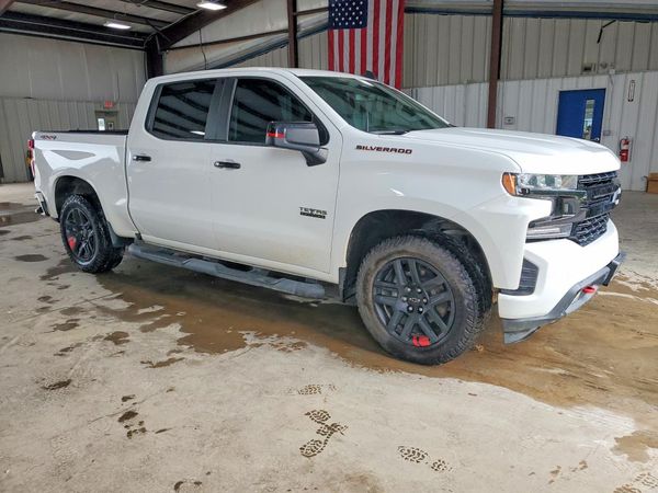 2021 CHEVROLET SILVERADO RST — Passenger 3/4