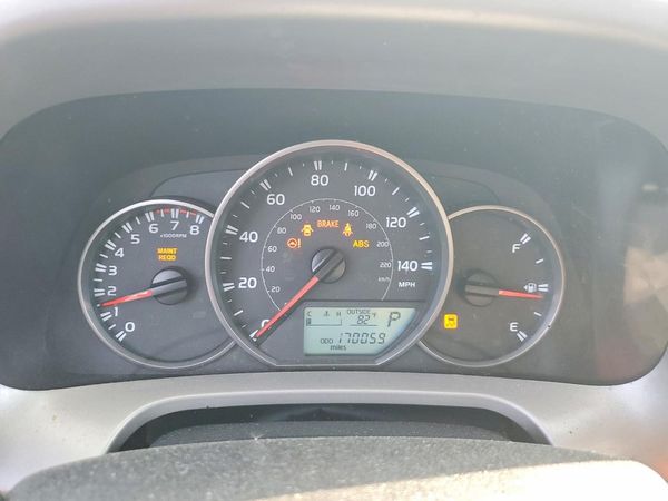 2016 TOYOTA RAV4 LE (X Grade)