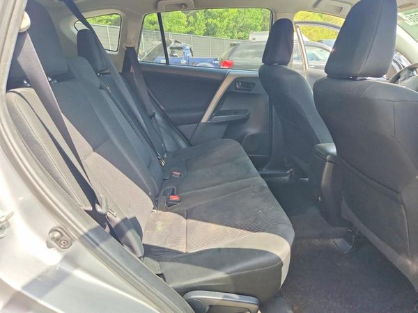 2016 TOYOTA RAV4 LE (X Grade)
