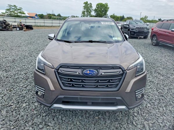 2022 SUBARU FORESTER Touring