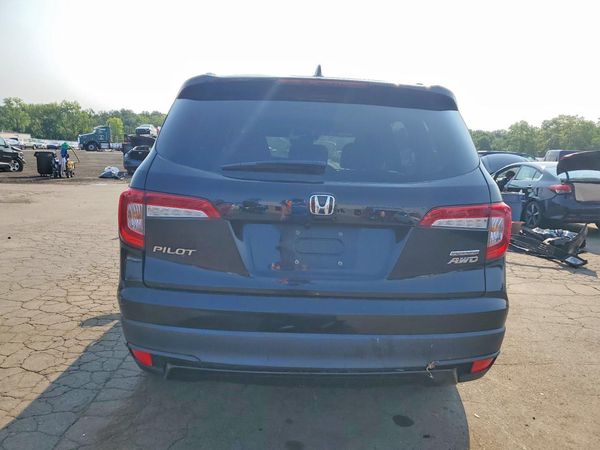 2022 HONDA PILOT SE