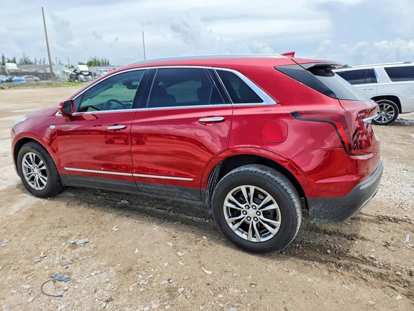 2020 CADILLAC XT5
