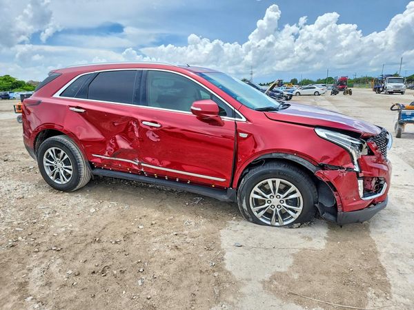 2020 CADILLAC XT5
