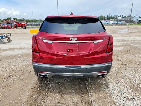 2020 CADILLAC XT5
