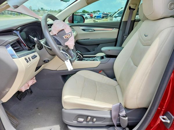 2020 CADILLAC XT5