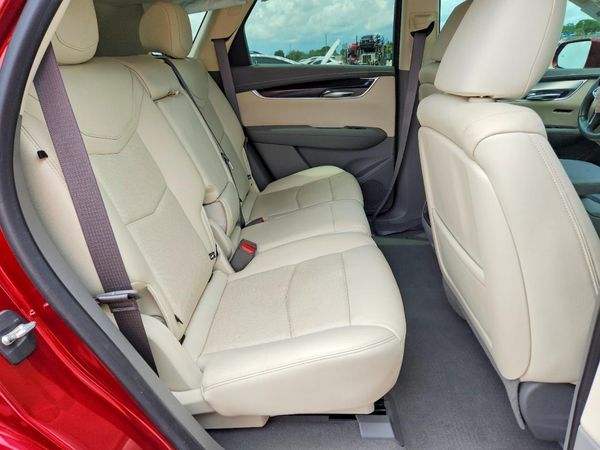 2020 CADILLAC XT5