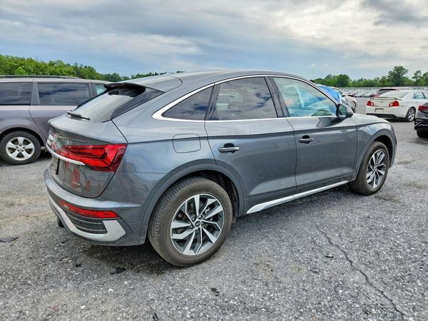 2022 AUDI Q5 S Line quattro Premium