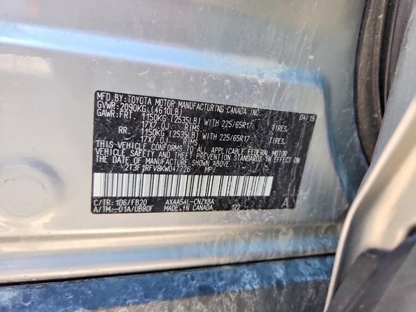 2019 TOYOTA RAV4 LE