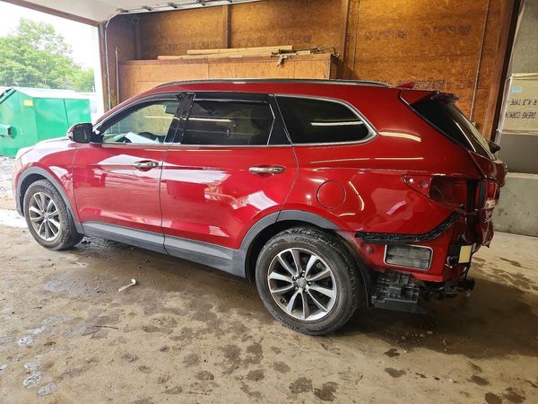 2018 HYUNDAI SANTA FE SE Premium pkg