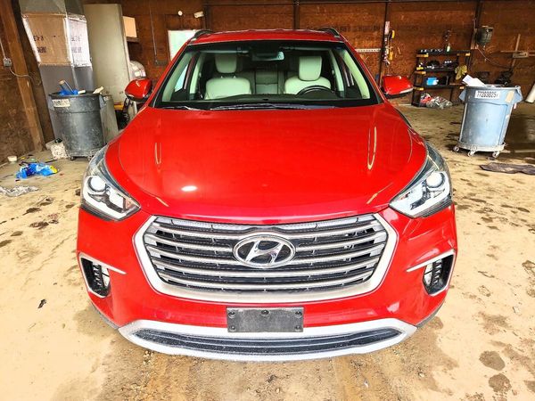 2018 HYUNDAI SANTA FE SE Premium pkg