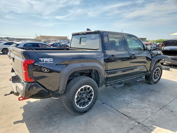 2025 TOYOTA TACOMA