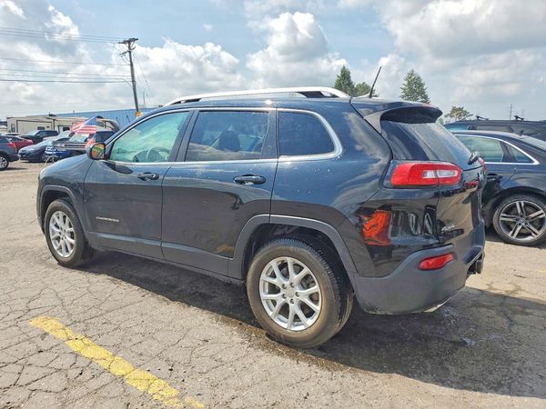2018 JEEP CHEROKEE LATITUDE PLUS 4X4