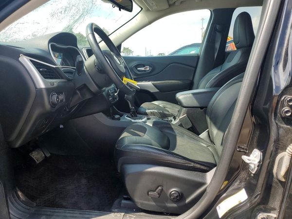 2018 JEEP CHEROKEE LATITUDE PLUS 4X4