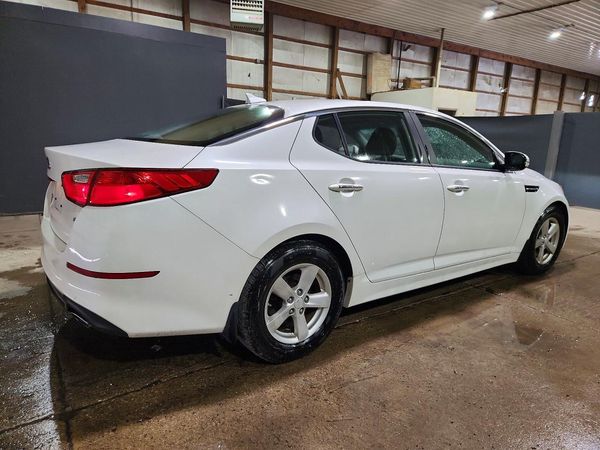 2015 KIA OPTIMA GL - Middle-low