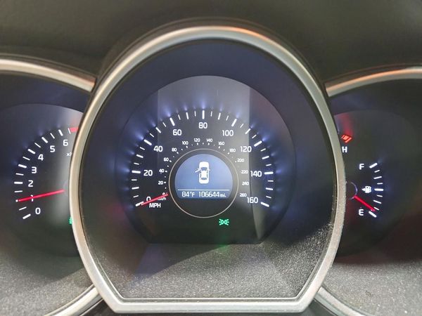 2015 KIA OPTIMA GL - Middle-low