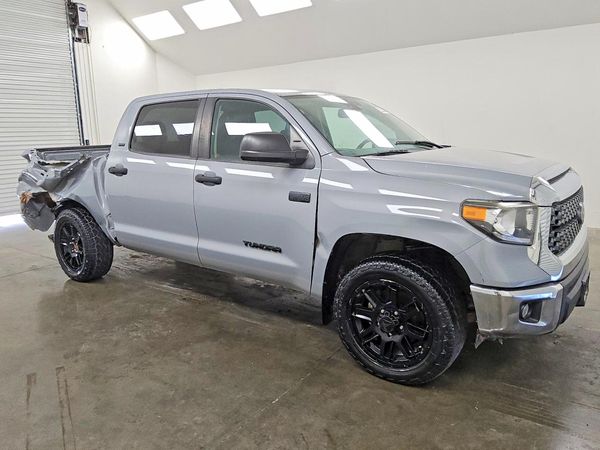 2020 TOYOTA TUNDRA SR5 Grade