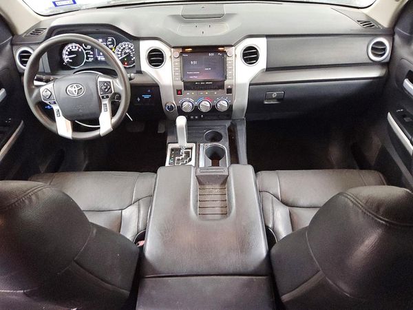 2020 TOYOTA TUNDRA SR5 Grade