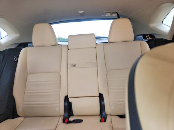 2016 LEXUS NX 200T 200t Luxury