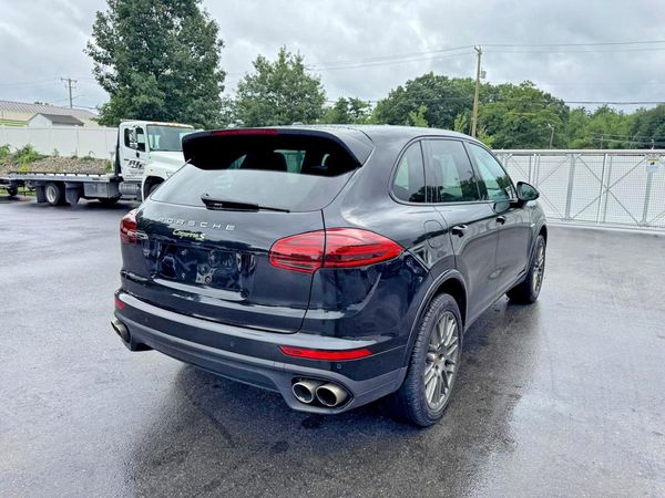 2017 PORSCHE CAYENNE E-Hybrid
