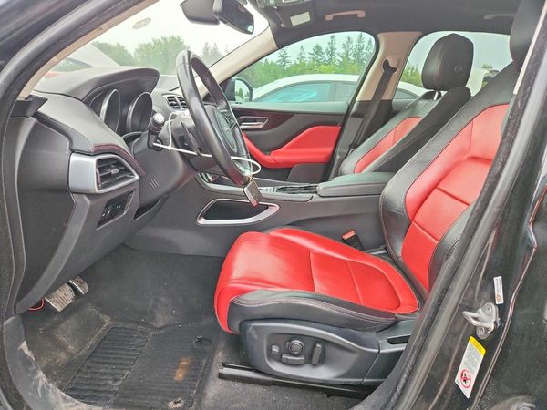 2017 JAGUAR F-PACE R-Sport