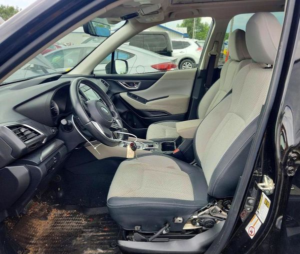 2020 SUBARU FORESTER