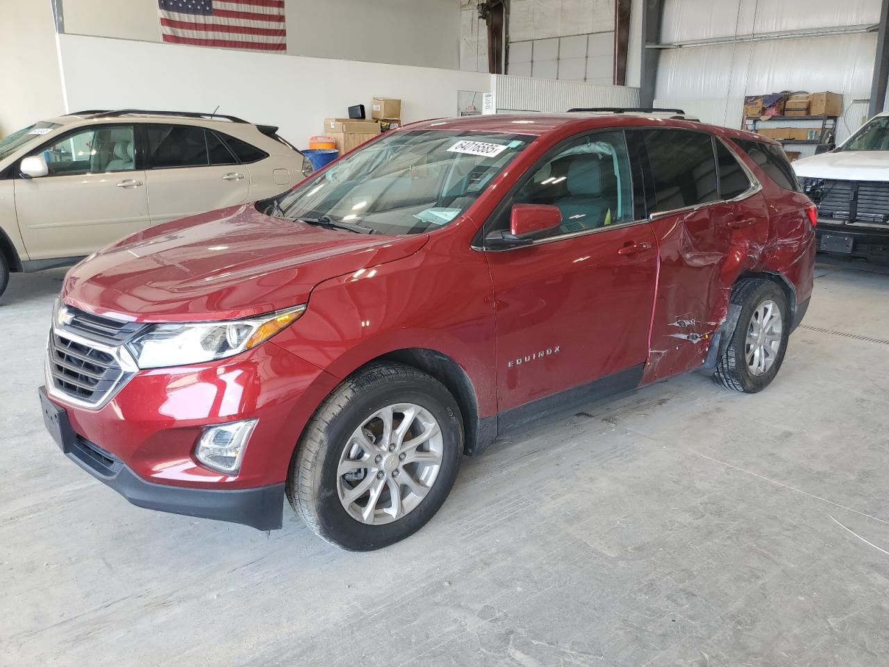 2018 CHEVROLET EQUINOX LT (1LT) — Front 3/4