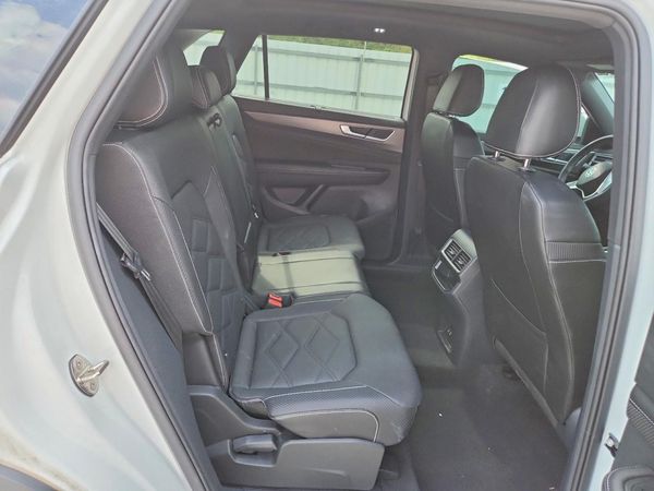 2024 VOLKSWAGEN ATLAS CROSS SPORT