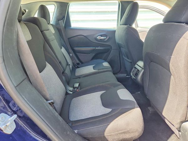 2016 JEEP CHEROKEE SPORT FWD