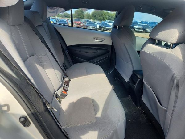 2020 TOYOTA COROLLA SE, CVT