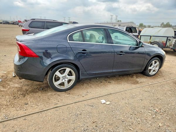 2012 VOLVO S60